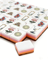 Изысканный набор для маджонга Glitterville American Pearl из 4 слоев премиум-класса с перламутровым эффектом, с подставками и шайками