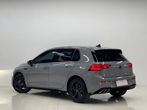 Meilleures ventes : Golf R Line Lite DSG 2023 d'occasion, compacte, turbocompressée, avec un style sportif et des fonctionnalités de sécurité avancées - Product Image 4