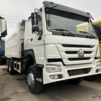 Camion benne HOWO 6x4 10 pneus remis à neuf, robuste, avec déchargement hydraulique, vente directe usine