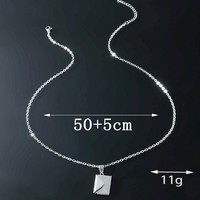 Collier tendance SongYi avec pendentif lettre en acier titane gravé pour couple, chaîne de clavicule plaquée or avec lettre en forme d'enveloppe