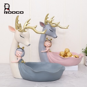 Roogo Light Luxe Creative Elk avec jolie fille Décoration de maison et de <span class=keywords><strong>salon</strong></span> Boîte de rangement Ornements Idées de décoration pour la maison - Product Image 5