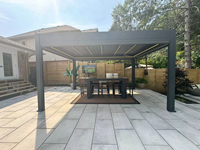 Auvent de terrasse et de jardin à toit à persiennes, structure en acier inoxydable thermolaqué, solution de brise-soleil de style aluminium pour balcon
