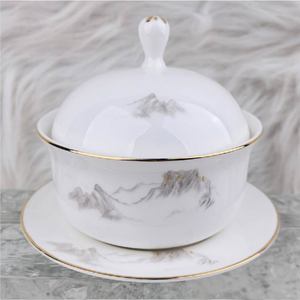 Service de table en porcelaine bleue et blanche à motifs floraux entrelacés de style chinois traditionnel, assiettes et bols en céramique orientale - Product Image 5