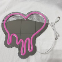 Néons LED en forme de cœur Corps en PVC Lampe d'ambiance décorative rouge pour l'aménagement de la chambre Commerce extérieur Miroir néon transfrontalier