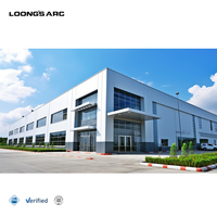 Bâtiment en structure acier LOONG'S ARC pour entrepôts et projets industriels CWB CE - Production interne de panneaux sandwich en PU/laine de roche