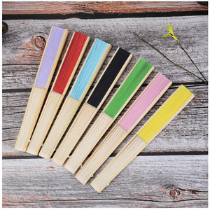 Abanicos de Boda Personalizados al por Mayor para Mujer, Abanicos Plegables de Madera y Bambú Hechos a Mano - Product Image 6