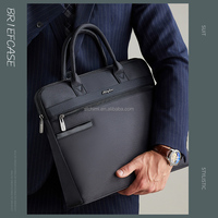 Ensemble d'entreprise de luxe Porte-documents Flacon à vide Parapluie China-Chic Boutique Notebook Sign Pen Clé USB pour hommes