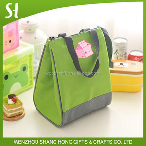 Sac isotherme personnalisable en non-tissé pour la livraison de repas, idéal pour garder au chaud - Product Image 5