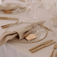 Assiettes de présentation modernes Xiangjin 13 pouces en plastique PS écologique, transparentes, perlées or, couleur personnalisée, pour mariage et décoration intérieure