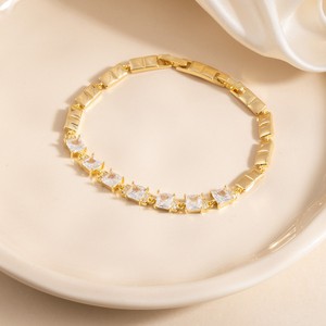 Sweet Sugar Cube <b>Bracelet</b> Gold Colored Zircon Gemstone Claw Setting Party Jewelry - Product Image 3