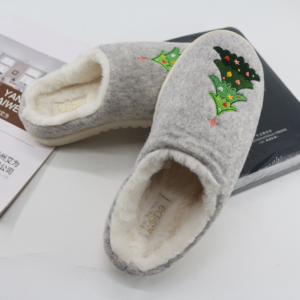 Precio al por Mayor: Pantuflas de Mujer para Primavera/Navidad, con Logotipo Personalizado, Cálidas para Invierno, Antideslizantes, Ligeras, Estilo Hotel, de TPR - Product Image 5