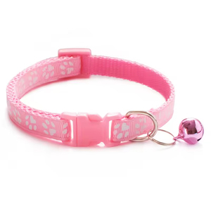 Collares con Estampado de Huellas de Gato Disponibles, Collar con Hebilla de Seguridad para Gatos con Campana, Collar Suave y Cómodo para Gatos - Product Image 5