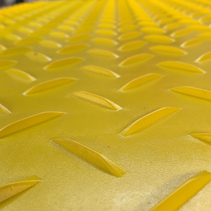 High Quality Durable 4X8 Temporary Ground Protection Road Track Mat Custom Cutting Moulding Included HDPE PE <strong>Plastic</strong> <strong>Sheets</strong> - Product Image 2