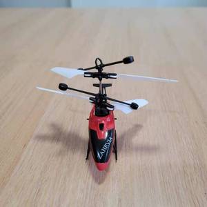 Helicópteros de juguete a precio de fábrica, helicóptero cíclico, frozen flying elsa, cuatro canales, 2,4g, eje de escalada, OVNI (ensamblados)