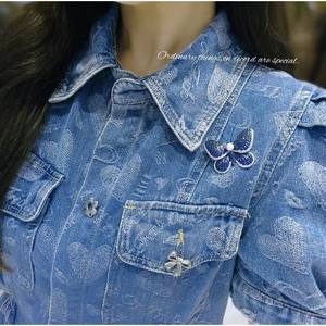 เข็มกลัดรูปดอกไม้ผีเสื้อประดับเพชรซิคอนขนาดใหญ่ ดีไซน์หรูหรา ขายดี แฟชั่นนำเข้า ให้ความรู้สึกเบาสบายและสง่างาม - Product Image 4