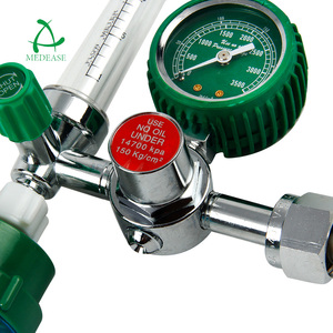 MEDEASE CGA540 Régulateur de bouteille d'oxygène médical à haut débit à flotteur avec humidificateur - Product Image 2