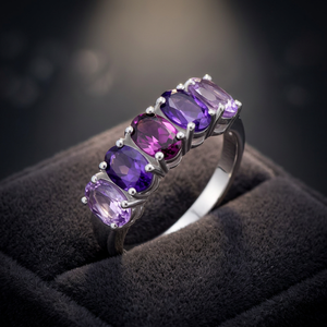 Anillo de Eternidad Gourik de Plata de Ley 925 con Piedras Naturales Multicolores, Amatista Morada de Corte Ovalado y Granate Rodolita para Mujer - Product Image 3