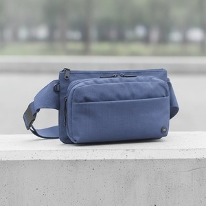 Sac banane éco-responsable en tissu recyclé, imperméable, respirant, léger, multi-poches, avec anneau en D, pour poitrine ou taille, idéal pour les voyages - Product Image 5