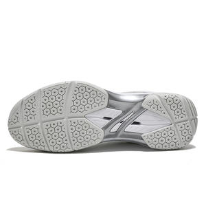 Chaussures de badminton 2026 résistantes à l'usure pour entraînement en salle, confortables, légères, respirantes, tige en PVC, à lacets, antidérapantes, pour couple - Product Image 5