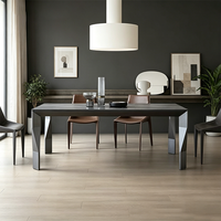 Table à manger portable moderne en pierre frittée noire, pieds en métal poli, table rectangulaire durable pour 4 à 6 personnes, appartement, hôtel