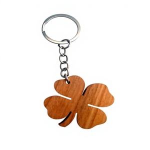 Porte-clés en bois personnalisé avec logo gravé au laser pour la publicité d'entreprise et les cadeaux d'entreprise - Product Image 1