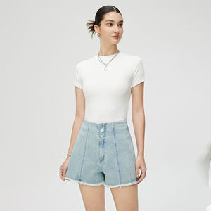<span class=keywords><strong>Short</strong></span> en jean taille haute à trois boutons pour <span class=keywords><strong>femme</strong></span>, nouvelle collection Printemps-Été 2026, coupe trapèze élastique amincissante, jambe <span class=keywords><strong>large</strong></span>, jean d'été pour <span class=keywords><strong>femme</strong></span> - Product Image 1