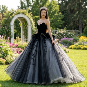 ชุดราตรีสีดำไล่เฉดแบบ Spjy005 สำหรับงาน Quinceanera  ตกแต่งระบายเป็นชั้นๆ ด้วยผ้าทูลล์วิบวับ ประดับด้วยลายดอกไม้  ชุดราตรีสำหรับงานพรอม  Jancember - Product Image 1