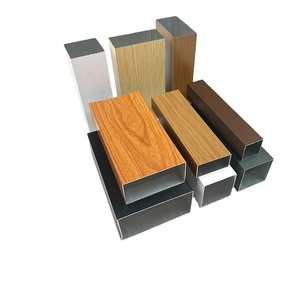 Cloison en tube carré d'aluminium à grain de bois moderne, en stock - Product Image 2