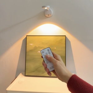 Nouvelle conception de lampe murale LED intelligente à détecteur de mouvement, rechargeable, sans fil, avec télécommande, corps en ABS - Product Image 1