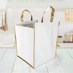 Bolsas de Aislamiento Plegables de Aluminio para Pizza, Pasteles y Picnic, con Logotipo Personalizado, para Conservar la Frescura, Ideales para Campamentos al Aire Libre - Product Image 1