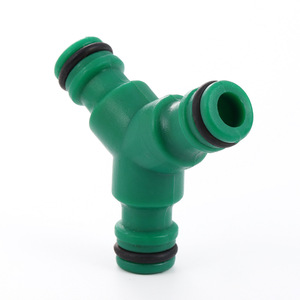 Conector en Y de plástico de 3 vías con conexión de púas para adaptador de manguera de riego de jardín - Product Image 3