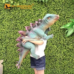 MY Dino HP034 Baby Dinosaur Hand Puppet Stegosaurus para fiestas y eventos - Product Image 2