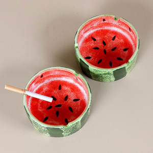 Cenicero de escritorio de cerámica redondo clásico con patrones de sandía de alto valor estético para decoración del hogar o uso en hoteles/restaurantes - Product Image 2