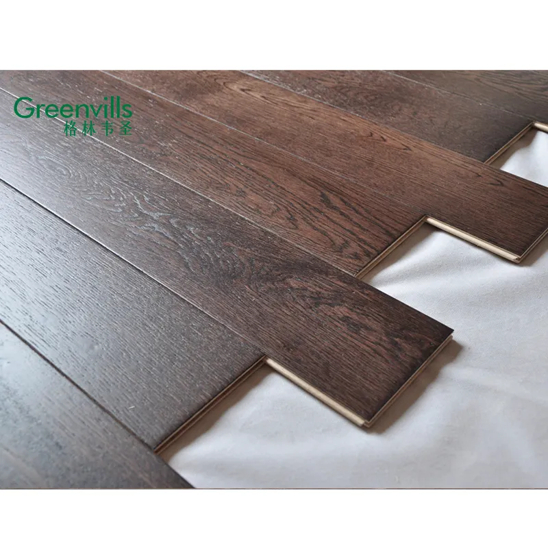 पर्यावरण के अनुकूल टिकाऊ वृद्ध लकड़ी फर्श दाग रंग + 100% असली लकड़ी लकड़ी की छत फर्श + प्राकृतिक इंजीनियर ओक मंजिल
