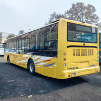 Bus urbain d'occasion YU TONG 56 places, diesel japonais, conduite à gauche, boîte manuelle, à vendre