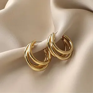 Europe And America Fashion Gold Jewelry Women Girls Diamond Stud Earrings Pearl Earrings With 925 Silver Pin