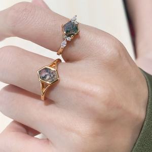 Cincin Minimalis Batu Alam Perak Sterling 925 Model Terbuka Dapat Disesuaikan Sederhana Bentuk Heksagonal Batu Akik Lumut Air Cincin Janji - Product Image 5
