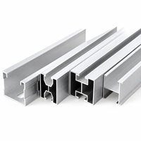 Composants d'assemblage de supports solaires photovoltaïques en aluminium extrudé pour la fixation de panneaux solaires en entrepôts frigorifiques