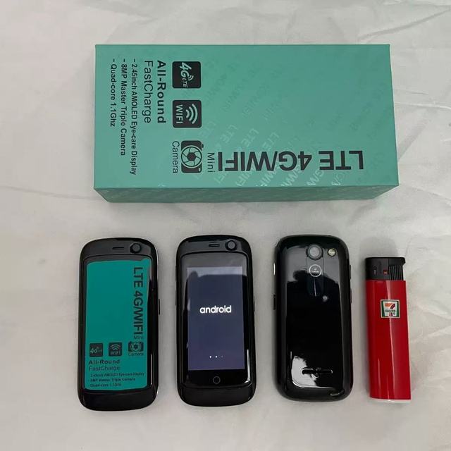 Hot Selling T200 Mini Pocket-sized Mobile Phone Smart Android 4G Mini Phone Dual SIM 5000ham 2+16G Smartphone for Gift