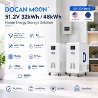 Baterai Surya Rumah MOON 32kWh 48kWh 51.2V Lithium Iron Phosphate Dengan Alat Pemadam Kebakaran Stok Eropa Dapat Dipindahkan Vertikal