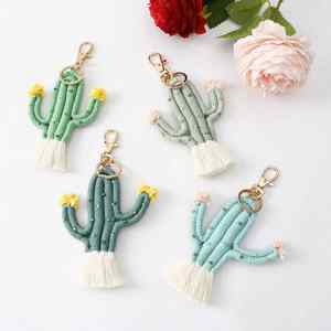 Llavero de macramé hecho a mano con diseño de cactus, colgante bohemio tejido a mano con borlas, ideal como adorno para bolso o mochila, regalo. - Product Image 2