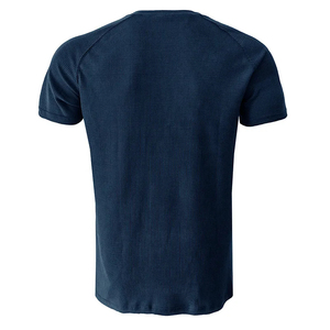 T-shirt gaufré de couleur bleue douce et respirante Streetwear T-shirt homme décontracté à boutons coupe ajustée - Product Image 2