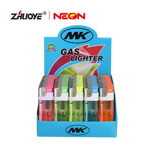 Briquet à gaz butane rechargeable avec design 3D Zodiaque long et fin, torche métallique coupe-vent pour fumer en extérieur - Product Image 5