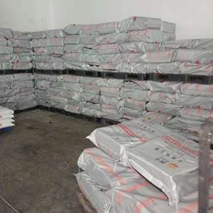 เม็ดขี้ผึ้งพาราฟินบริสุทธิ์ CAS 8002-74-2สำหรับทำเทียนในรูปของเหลวกึ่งกลั่น - Product Image 6