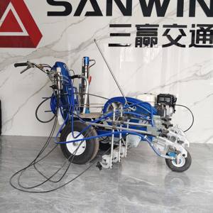 Máquina de Señalización Vial de Alta Eficiencia con Bomba Hidráulica de 24L, Doble Bomba y Cuatro Pistolas de Pulverización en Frío - Product Image 3