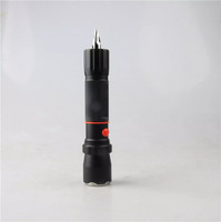 Portable auto-défense lampe de poche LED outils de survie multifonctions lampe de poche torche LED tactique extérieure avec brise-verre