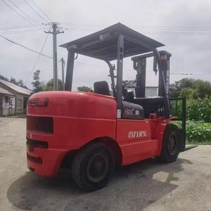 מלגזה משומשת מתוצרת HeLi, מותג סיני מפורסם, במחיר הטוב ביותר, מציעים דגמים של 2, 3, 5, 7 ו-10 טון, רכיבי מנוע איכותיים. - Product Image 6