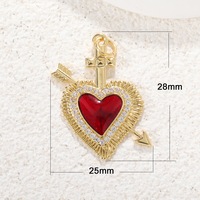 P103 Подвеска-шарм в форме сердца из латуни с позолотой 18K, красной эмалью и дизайном «Священное сердце» для создания ювелирных изделий