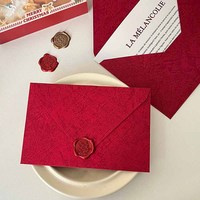 Enveloppe rouge joyeuse en papier spécial pour invitation de mariage, vœux de mariage, souvenirs, cartes de vœux, autocollants de sceau à la cire