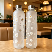 Bouteille d'eau portable en plastique PC imprimée de fleurs fraîches et mignonnes, idéale pour les sports de plein air, le camping, la randonnée, pour les étudiants